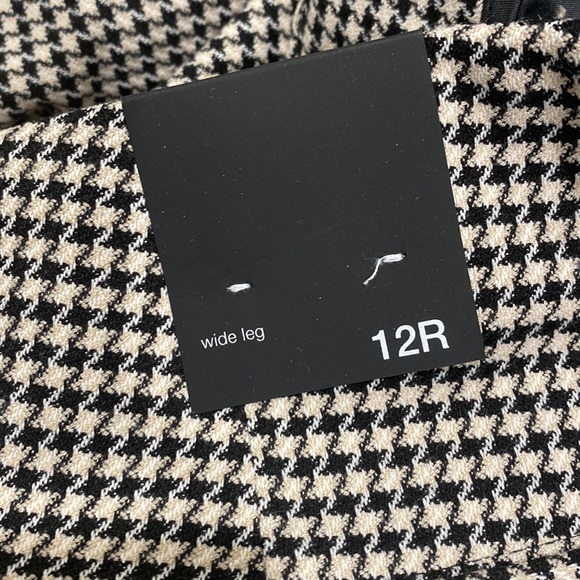 Size 12 Houndstooth Wide Leg Pant - Picture 8 of 14